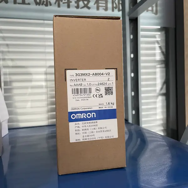 Omron 3G3MX2-AB004-V2 MX2 Inverter Drive 0.4kW 230V — front view