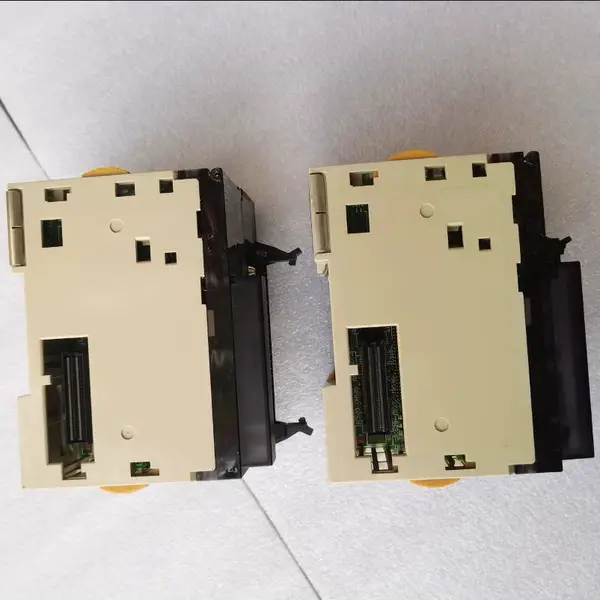 Omron CJ1W-CPU22 CJ Series PLC CPU Unit 10K Steps — front view