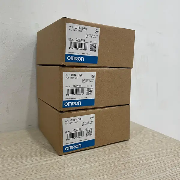 Omron CJ1W-OD261 CJ Series Transistor Output Unit 16-Points 12-24VDC — front view