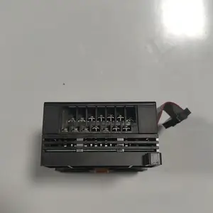 Omron CP1W-20EDT Expansion Unit 12 Input 8 Transistor Output NPN — front view