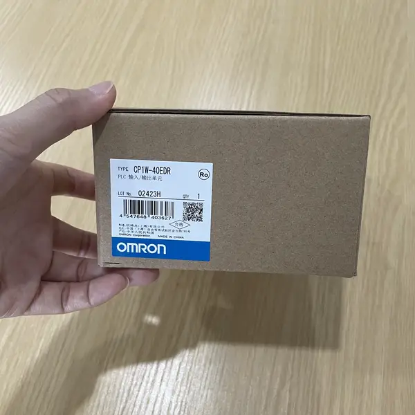 Omron CP1W-40EDR Expansion Unit 24 Input 16 Relay Output — front view