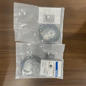 Omron E2E-X8MD1 2M Inductive Proximity Sensor M18 8mm DC 2m Cable — front view