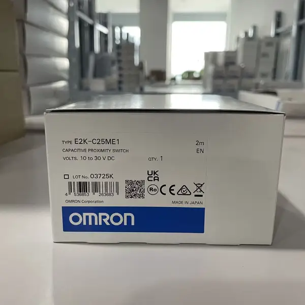 Omron E2K-C25ME1 2M Capacitive Proximity Sensor 25mm 2m Cable — front view