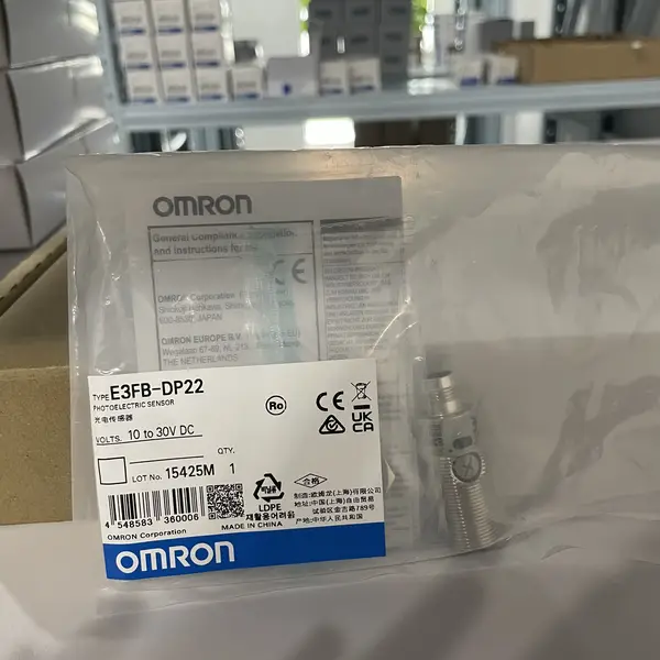 Omron E3FB-DP22 Diffuse Photoelectric Sensor Stainless Steel — front view