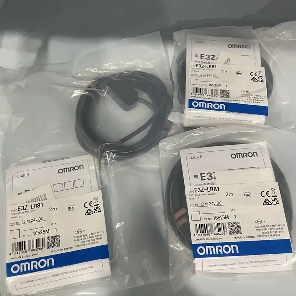 Omron E3Z-LR81 Retro-Reflective Laser Photoelectric Sensor 350mm PNP M8 — front view