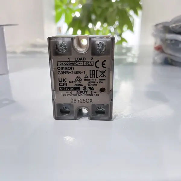 Omron G3NB-240B-1 DC5-24V Solid State Relay 40A Compact — front view