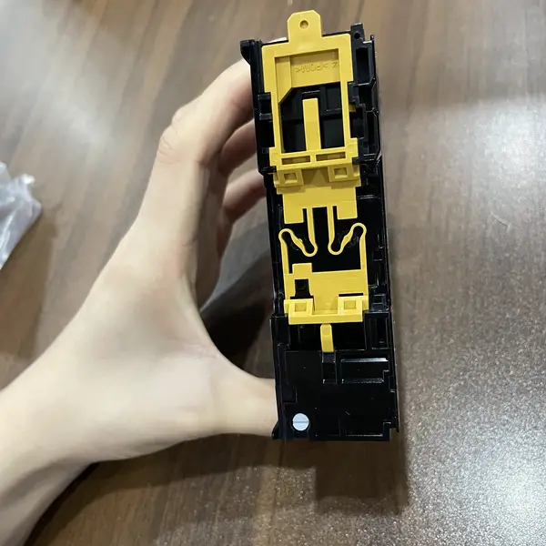Omron NX-ID5142-5 Digital Input Unit 16-Point 24VDC NPN — front view